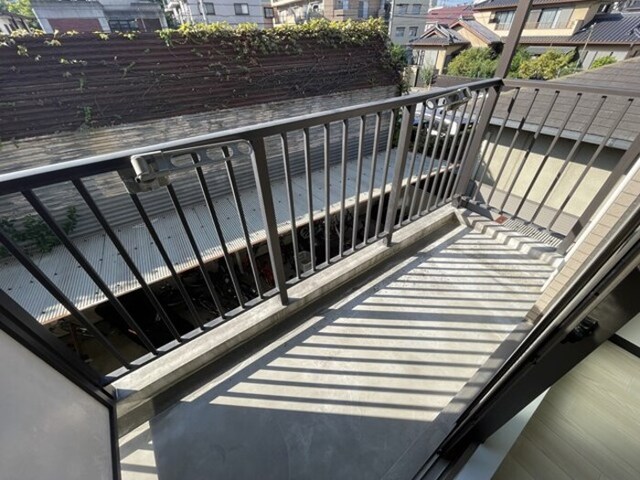 バルコニー　バルコニー