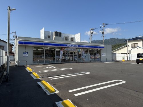コンビニ　ローソン 広島利松一丁目店（コンビニ）まで627m
