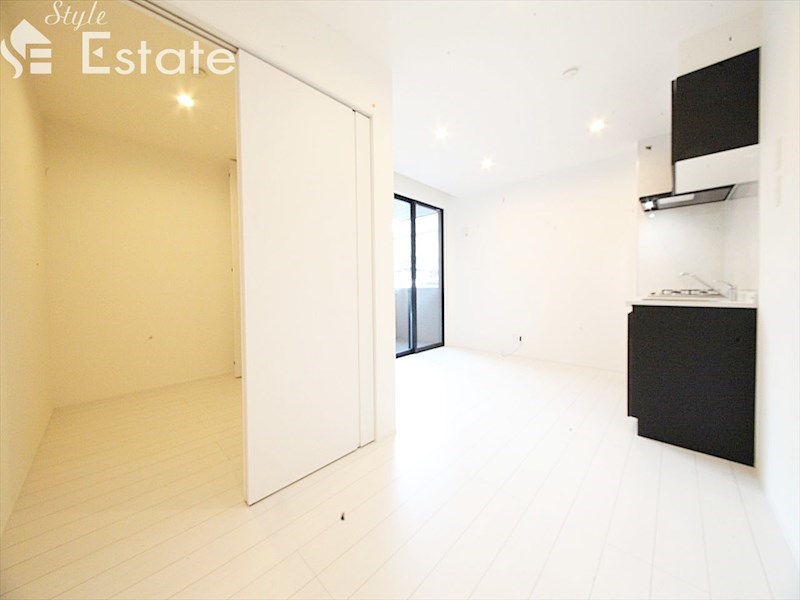 居室・リビング　内装