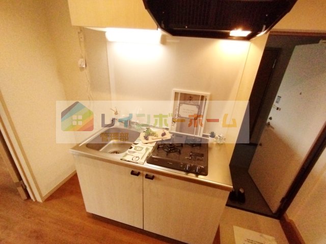 キッチン　同仕様別部屋の画像です。