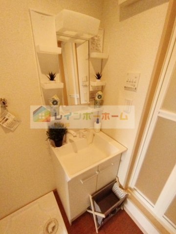 洗面設備　同仕様別部屋の画像です。