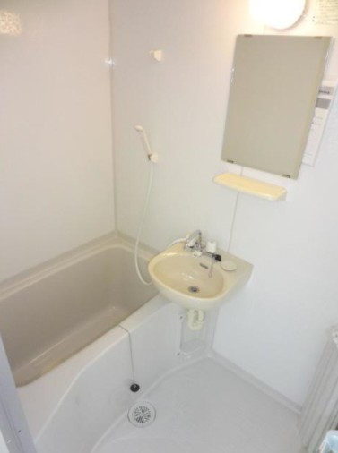 バス・シャワールーム　別号室参考写真です