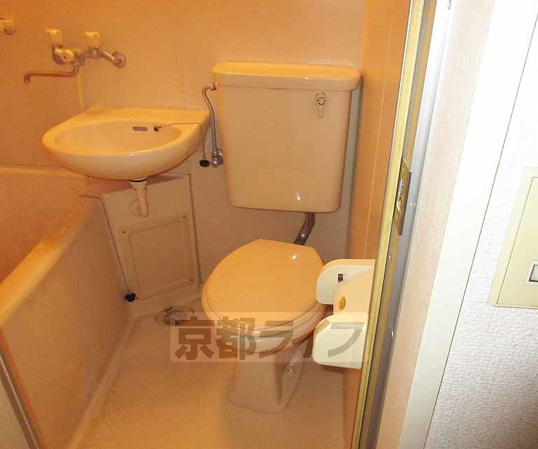 トイレ　シンプルなおトイレです