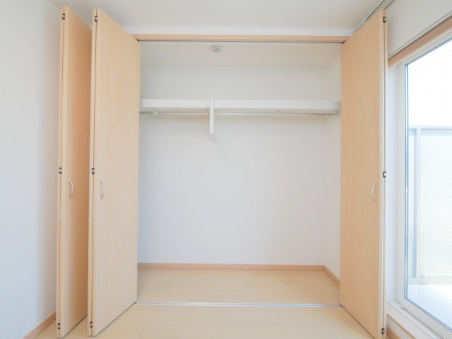 収納　衣類の収納に便利なクローゼットが付いています！