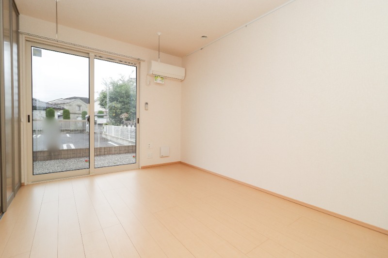 居室・リビング　図面と現状に相違がある場合には現状を優先