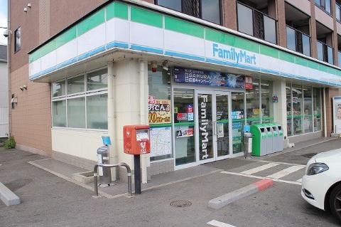 その他　ファミリーマート河南一須賀店（その他）まで126m
