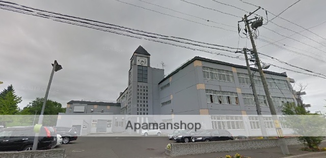 小学校　あいの里西小学校（小学校）まで734m