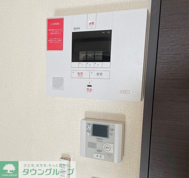 セキュリティ　モニター付きインターホン