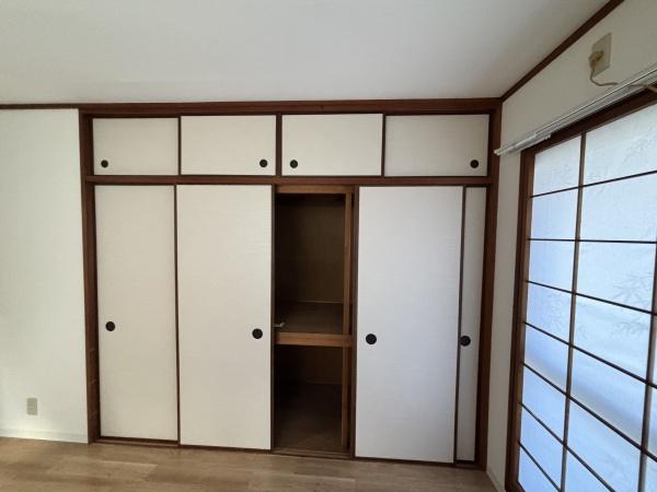 収納　天袋付きで収納もバッチリ