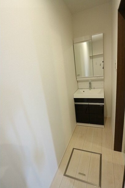 洗面設備　洗髪洗面化粧台