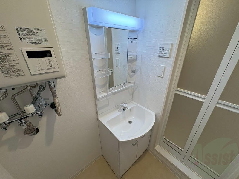 洗面設備　シャンプードレッサーで身支度もラクラクです！