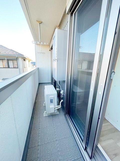 バルコニー　キッチン