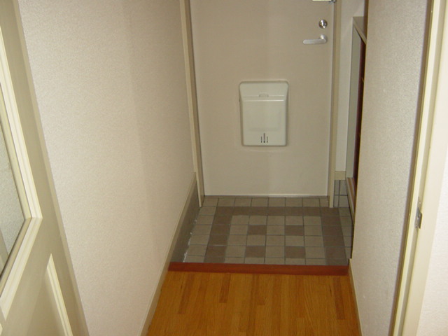 玄関　玄関（イメージ）