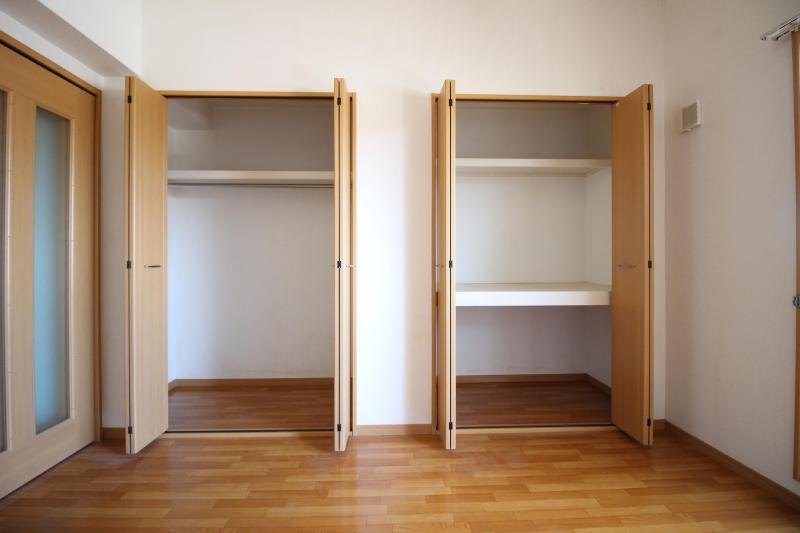 収納　洋室の収納