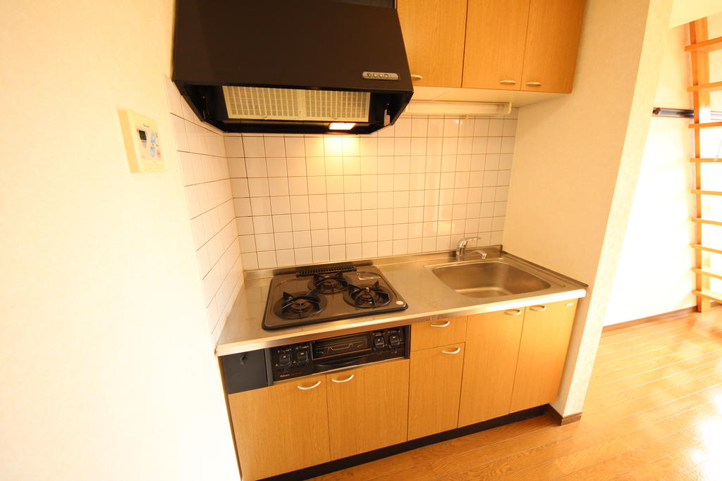 キッチン　※写真は別部屋です