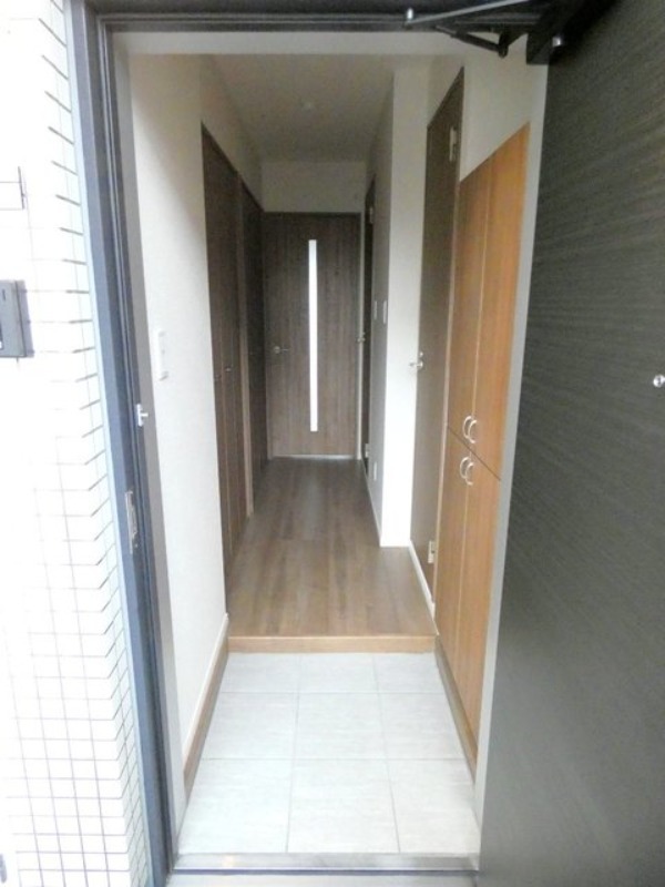 玄関　図面と現状に相違がある場合には現状を優先