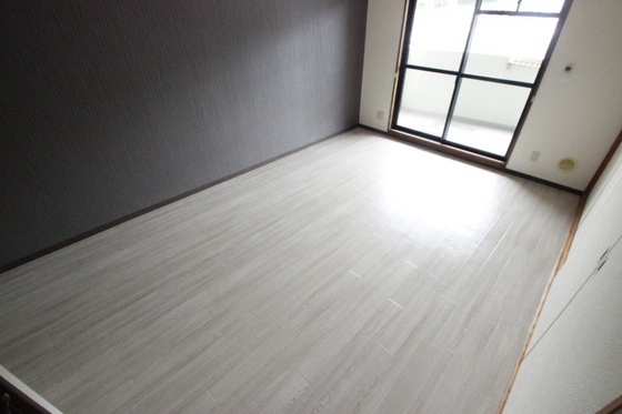 居室・リビング　※他の部屋の写真になります。