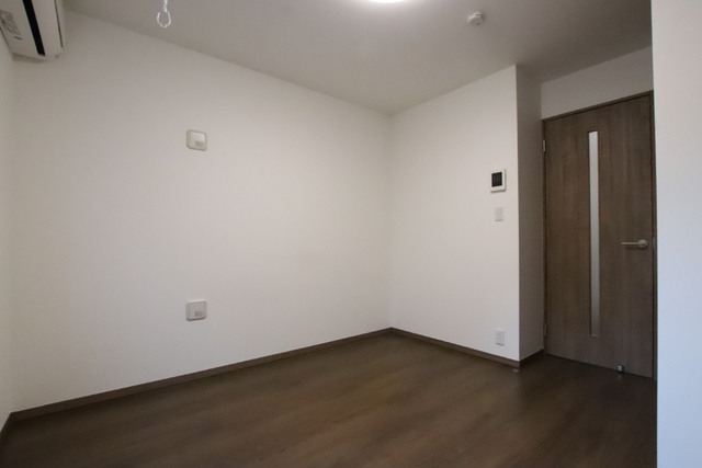 居室・リビング　♪５．５帖の洋室