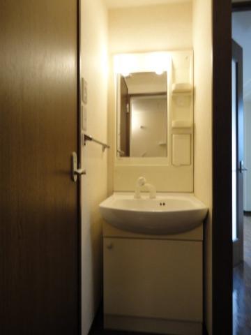 洗面設備　洗髪洗面化粧台