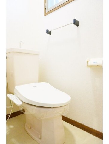 トイレ　別室の参考写真です。※現況優先