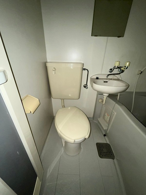 トイレ　別室参照