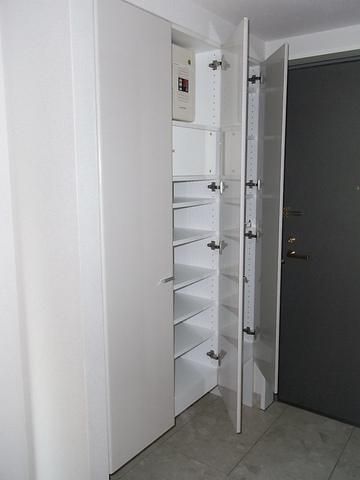 玄関　玄関ホール