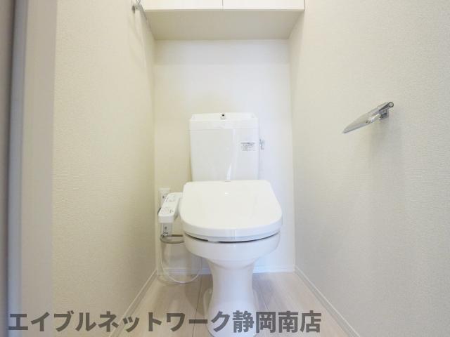 トイレ　イメージ