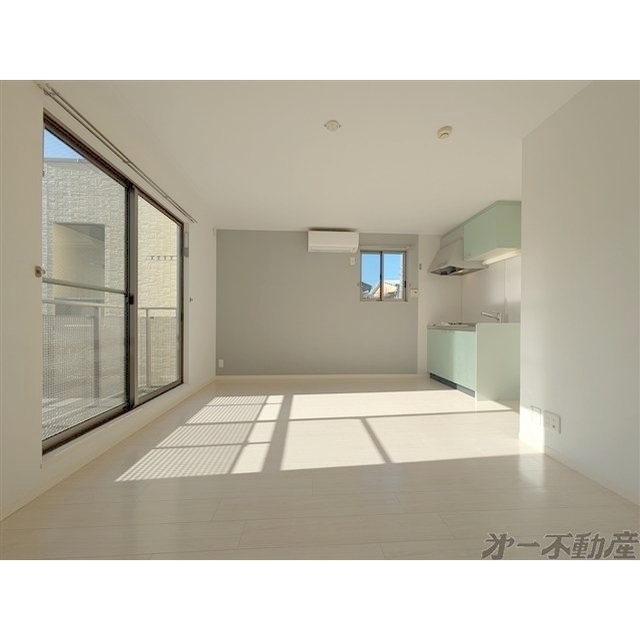 建物外観　洋室