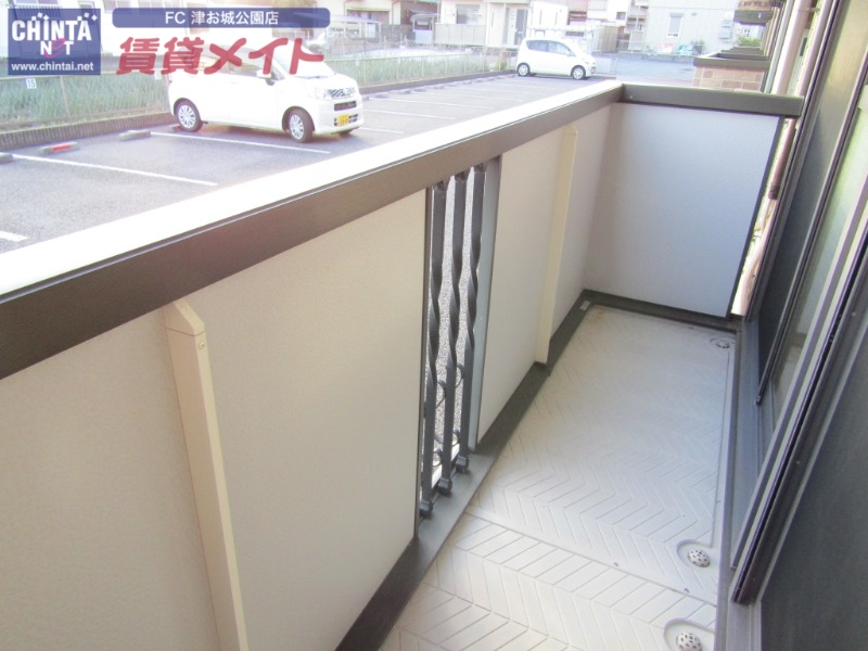 バルコニー　同型参考写真