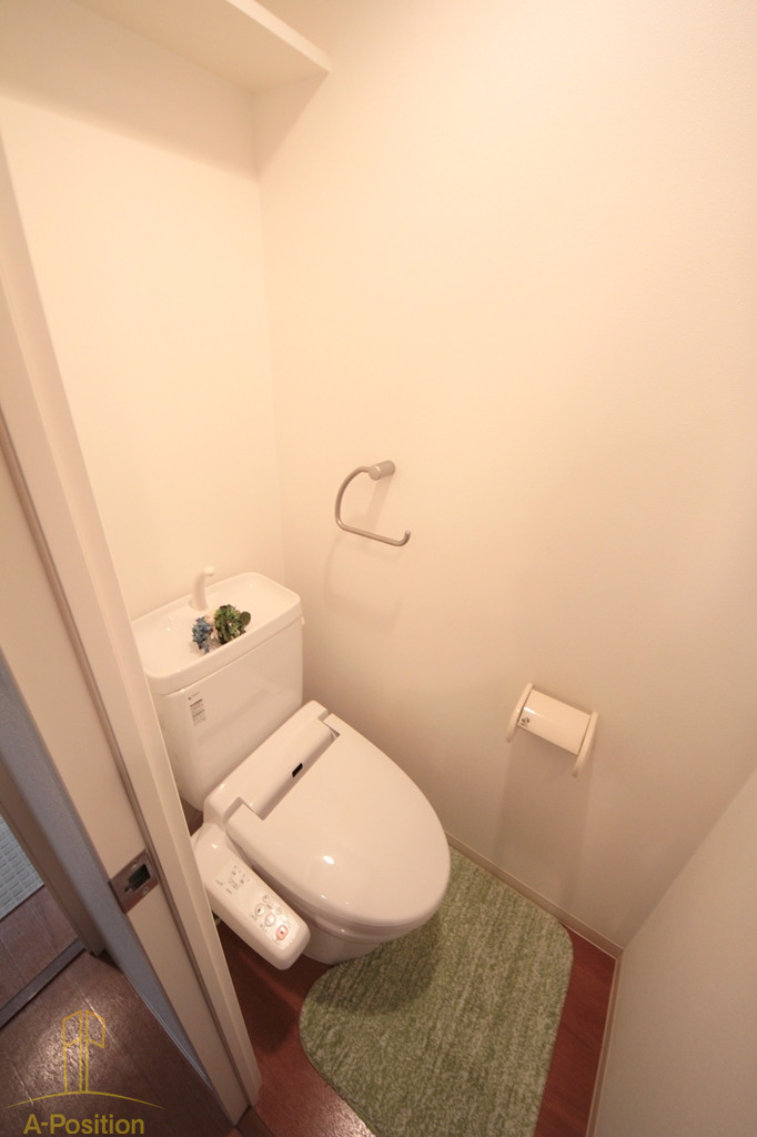 トイレ　アーデン四ツ橋プライマリーワン