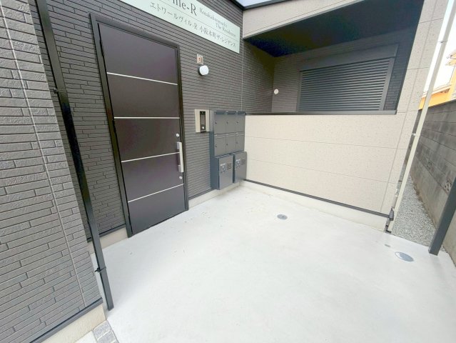 エントランス　綺麗なエントランスです。