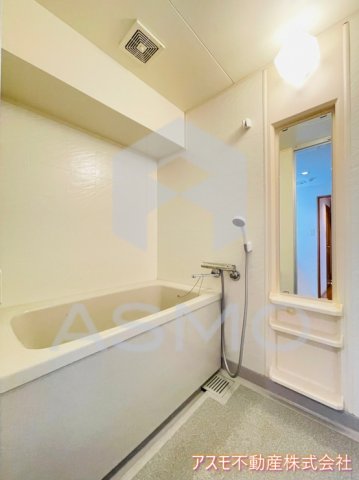 バス・シャワールーム　※同物件　別間取り　参考写真