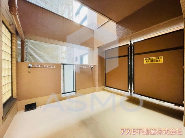 バルコニー　※同物件　別間取り　参考写真