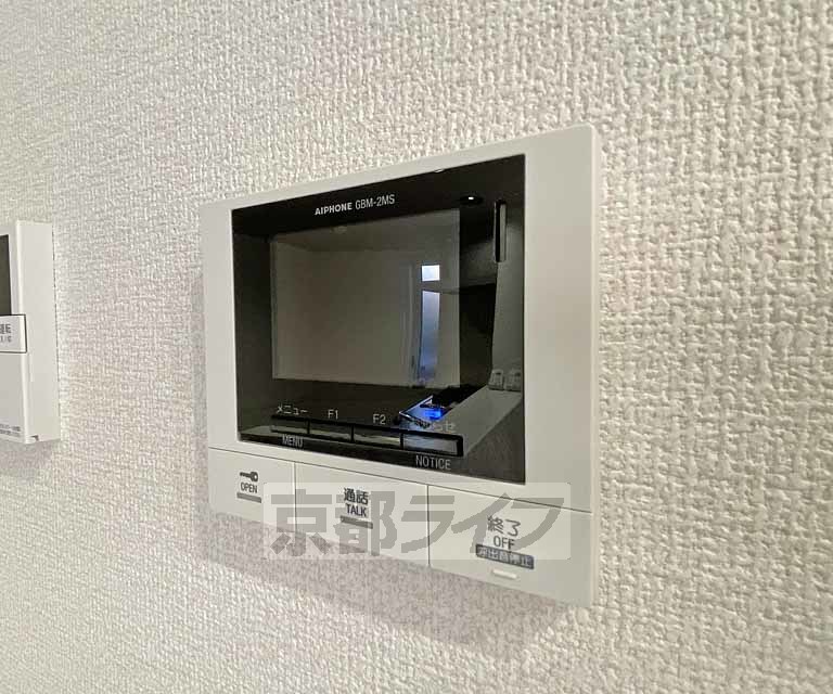 セキュリティ　モニターで来客確認できるので安心です。