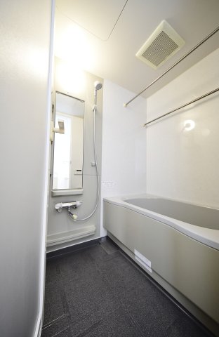 バス・シャワールーム　バス※別部屋参考写真