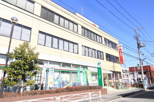 郵便局　草加郵便局（郵便局）まで2005m