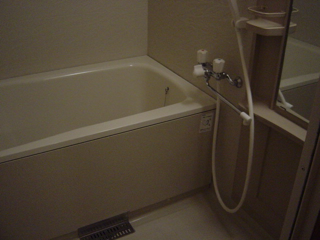 バス・シャワールーム　バス