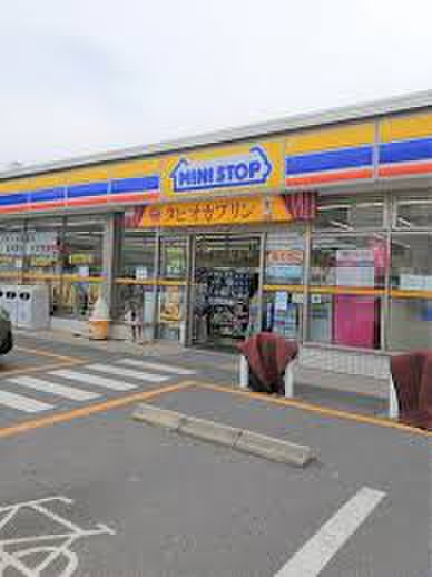 コンビニ　ミニストップ名古屋金城町店（コンビニ）まで250m