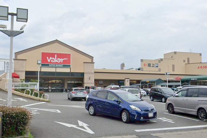 スーパー　バロー光音寺店（スーパー）まで250m