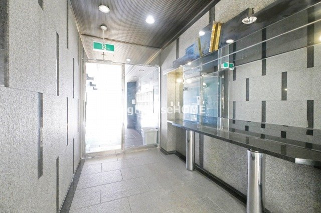 ロビー　建物の内部です