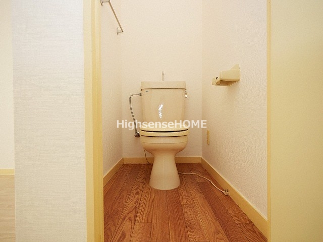 トイレ　コンパクトで使いやすいトイレです