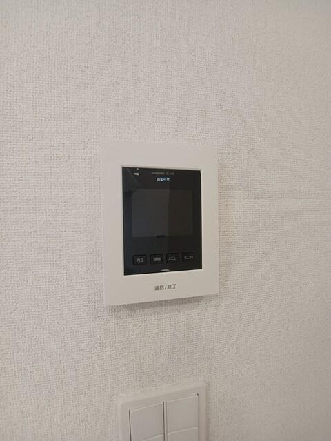 セキュリティ　モニター付きインターホン