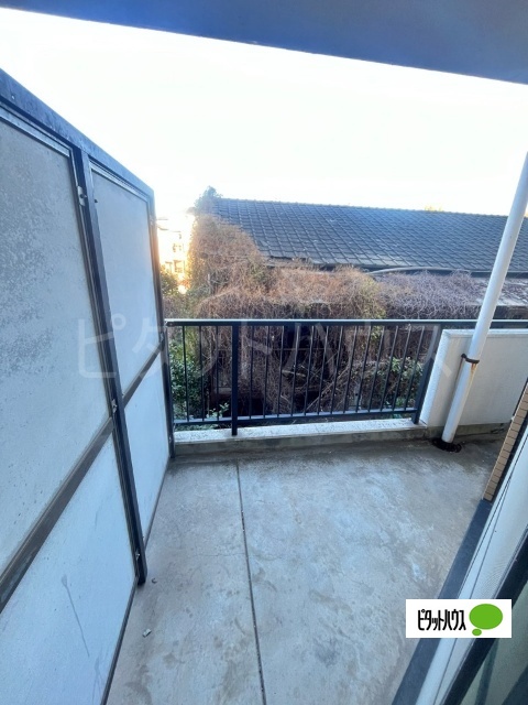 バルコニー　広いバルコニー