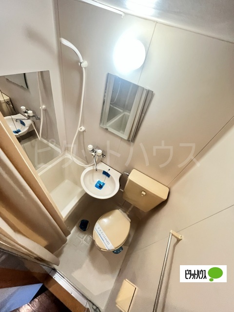 バス・シャワールーム　バスルーム