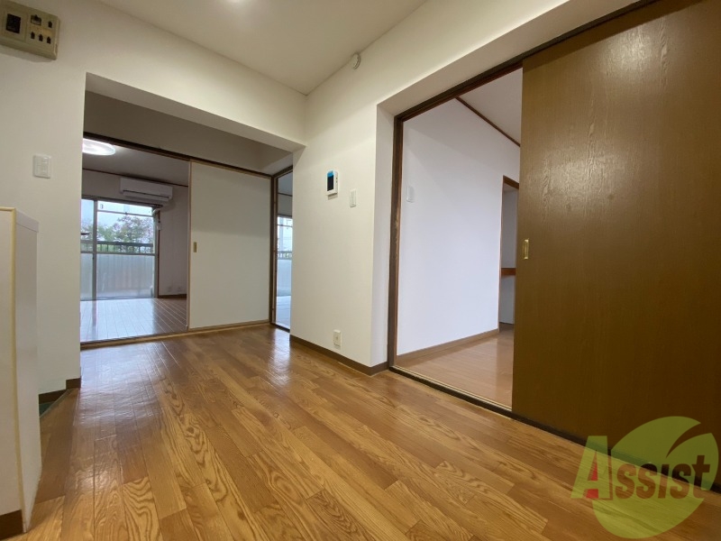 居室・リビング　ＤＫのお部屋のお写真です。キレイですね！