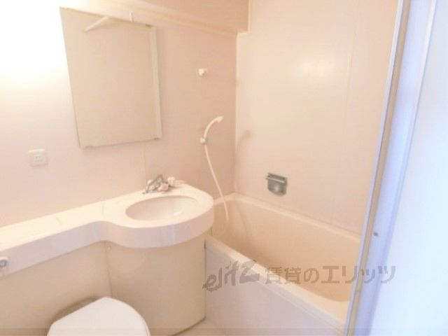 バス・シャワールーム　ユニットバス