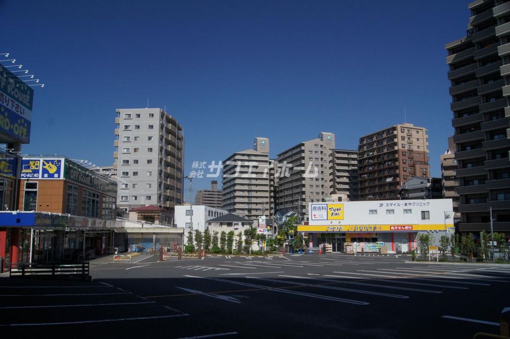 ドラックストア　マツモトキヨシ西所沢店（ドラッグストア）まで310m