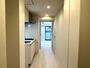 その他　玄関からの洋室※同タイプ別部屋2025.12新築未入居時撮影