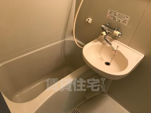 バス・シャワールーム　バス