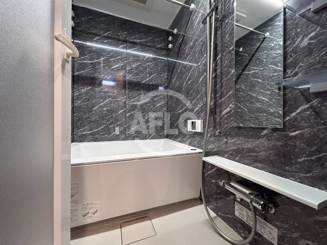 バス・シャワールーム　パークフラッツ東三国　浴室